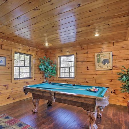 Gatlinburg Cabin With Pool Table And Hot Tub! Екстериор снимка