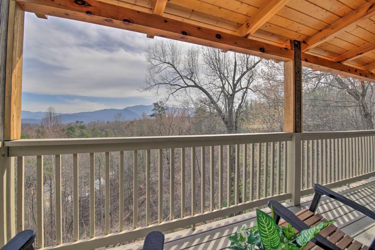Gatlinburg Cabin With Pool Table And Hot Tub! Екстериор снимка
