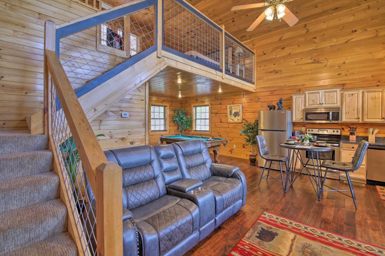 Gatlinburg Cabin With Pool Table And Hot Tub! Екстериор снимка
